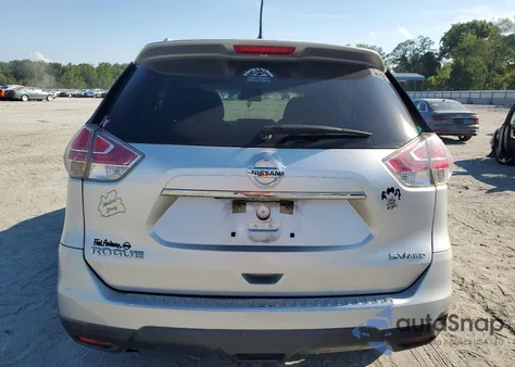 2016 Nissan Rogue S z USA, uszkodzony, nr VIN KNMAT2MV2GP601845